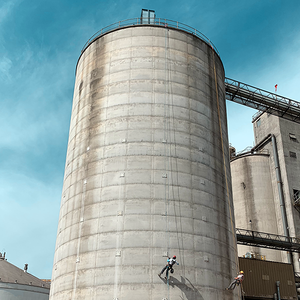 food & beverage silo cleaning