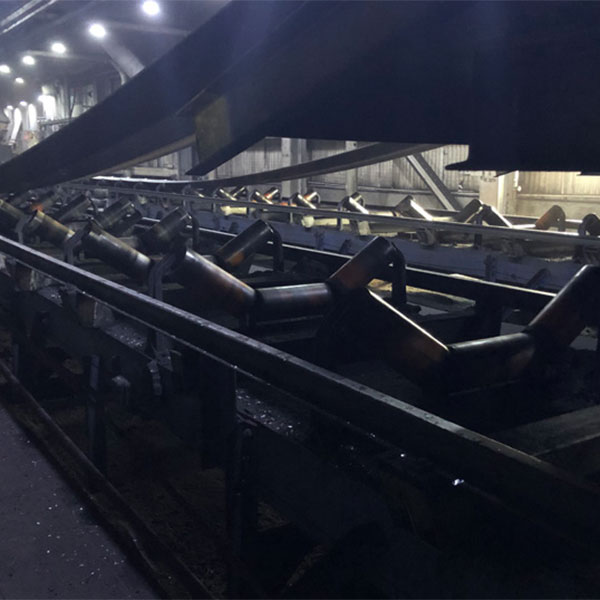 conveyor and belt repair in industrial plant