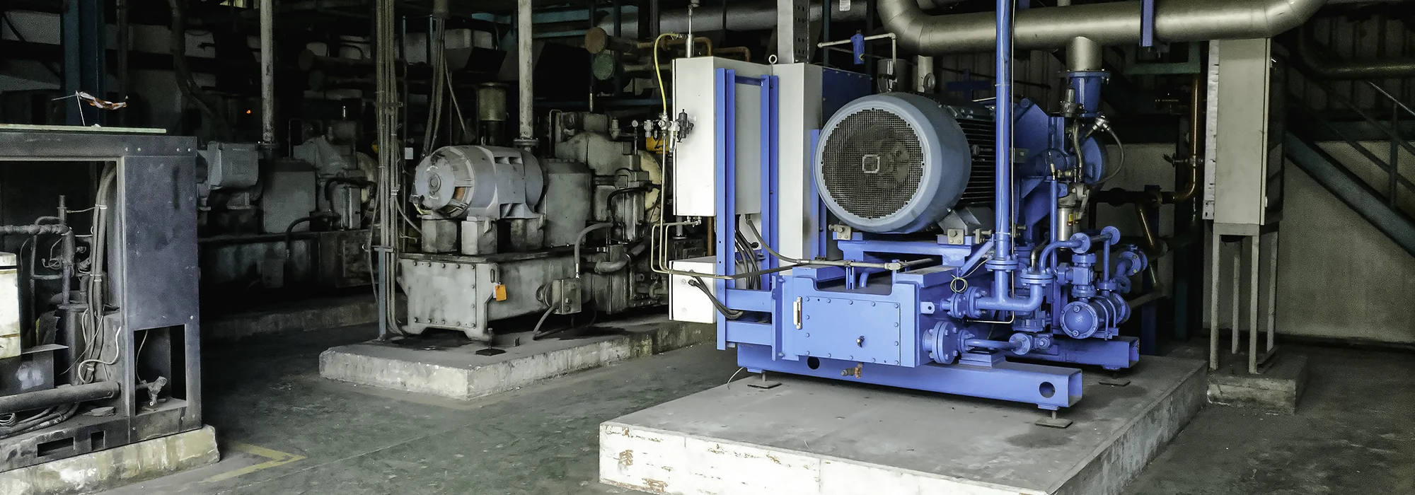 industrial air compressor installation